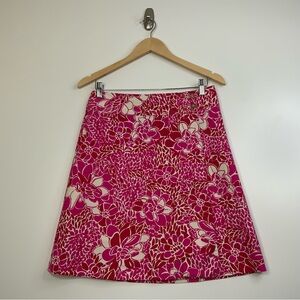Lilly Pulitzer Pink and White Size 2 Velveteen Floral Wraparound Skirt.
